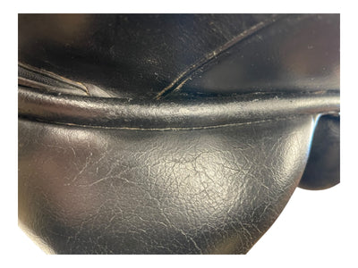 Peeling on rear facing
