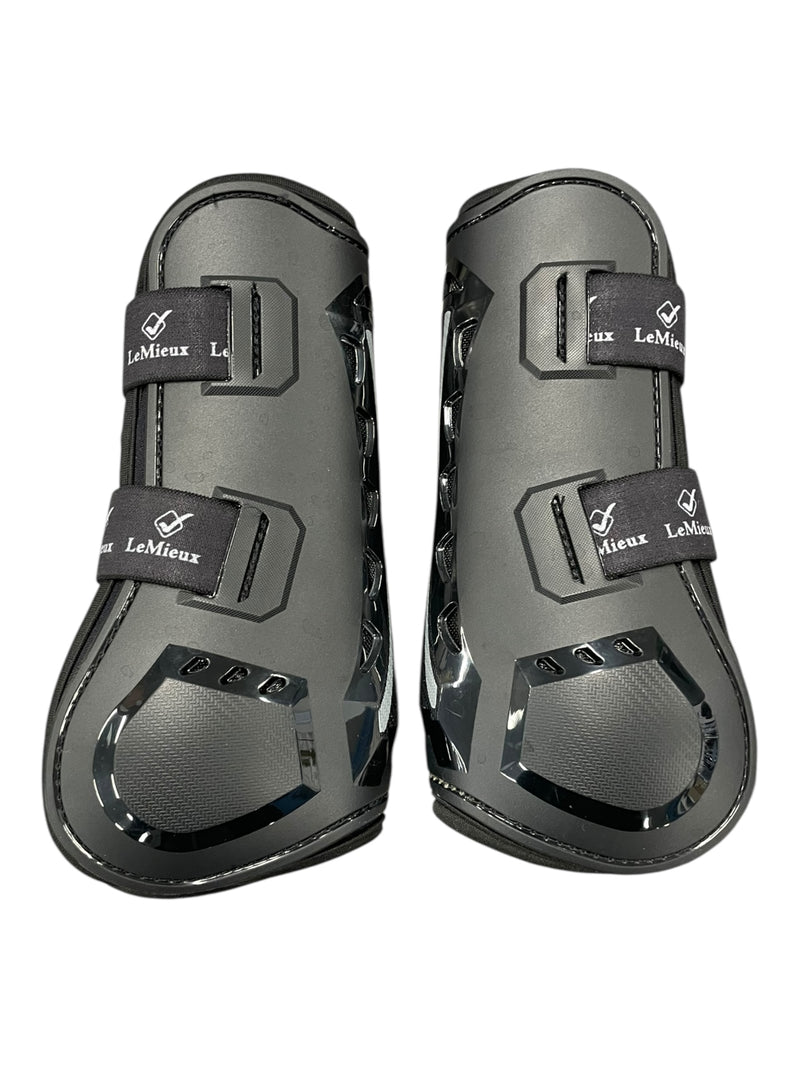 LeMieux Impact Resp. Tendon Boots *NWT* - Black - M - USED