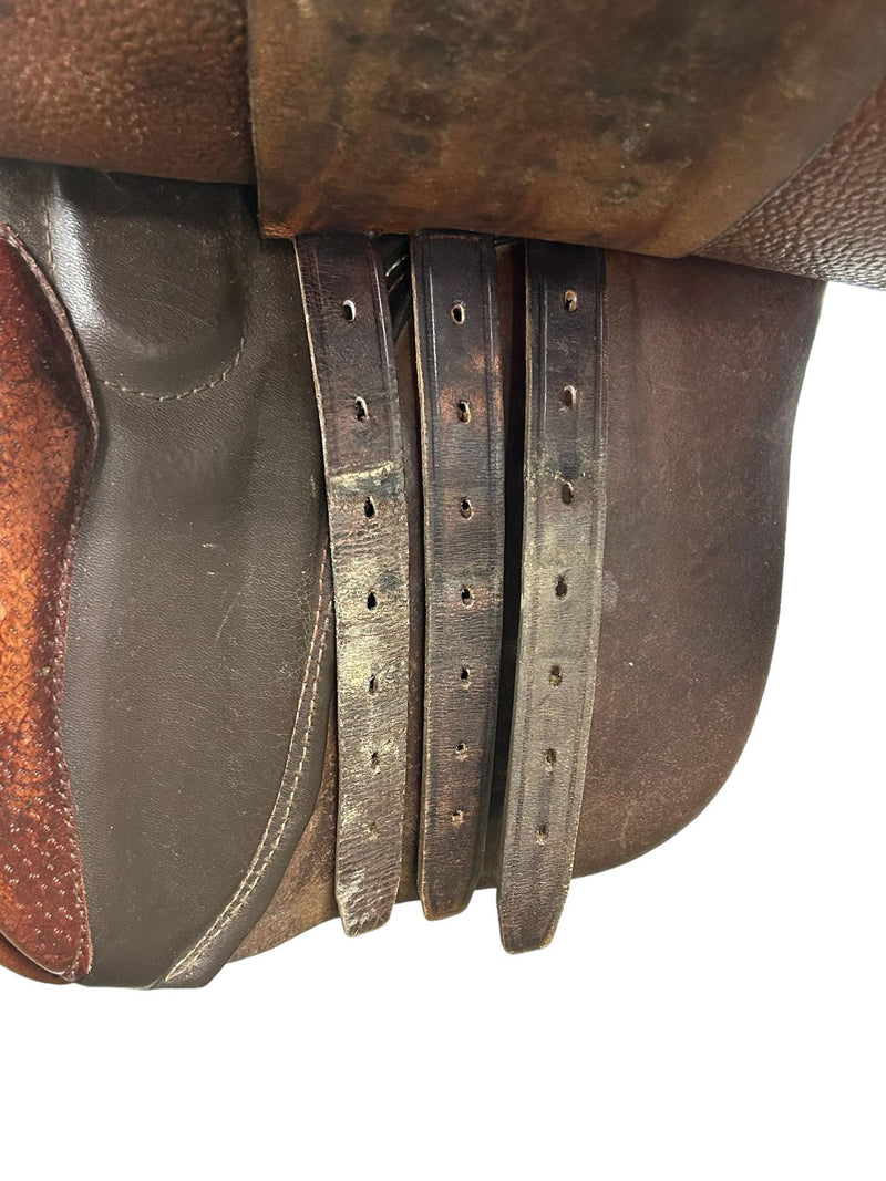 Courbette AP Saddle - 17" Seat/Medium Tree - USED