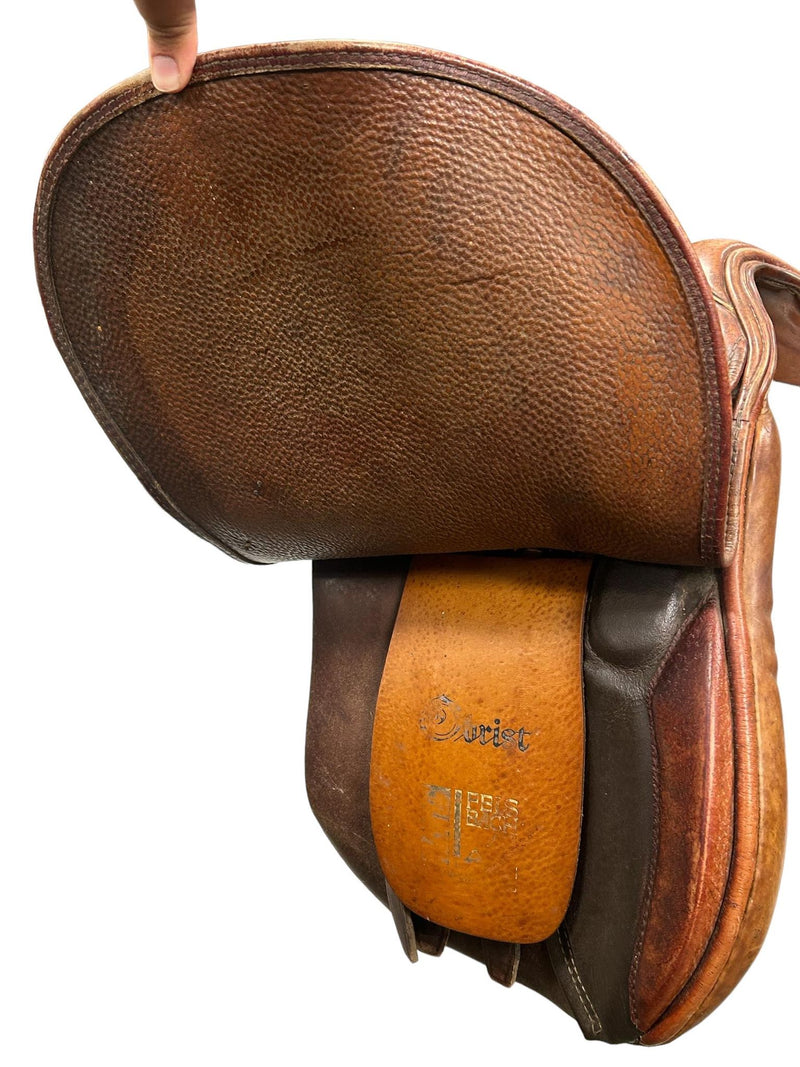 Courbette AP Saddle - 17" Seat/Medium Tree - USED