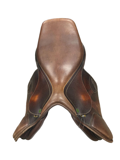 HDR Close Contact Saddle - Brown 17.5 3.5 Fit Tree - USED