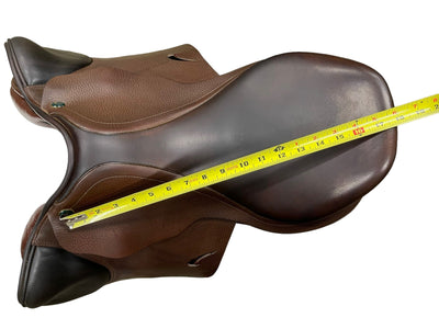 Prestige Roma Jump Saddle - 18" seat/33cm Tree - Tobacco - USED
