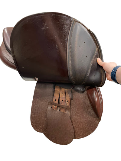 Prestige Roma Jump Saddle - 18" seat/33cm Tree - Tobacco - USED