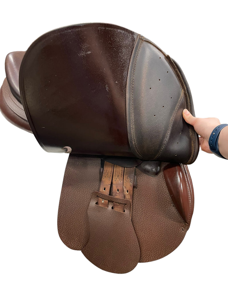 Prestige Roma Jump Saddle - 18" seat/33cm Tree - Tobacco - USED