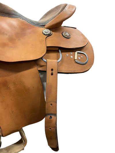 King Series Western Training Saddle - 15" seat/5.5" tree - brown - USED