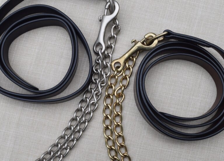 Red Barn Leather Lead