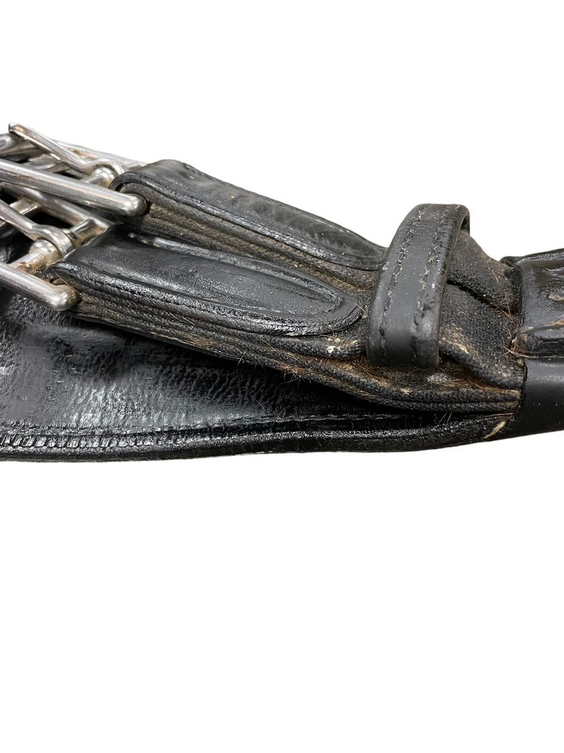 Dressage girth - black size 24 - USED