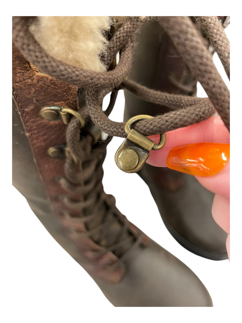 Moretta Jovanne Boots *NWT* *Broken Grommet* - Brown - 7 Reg - USED