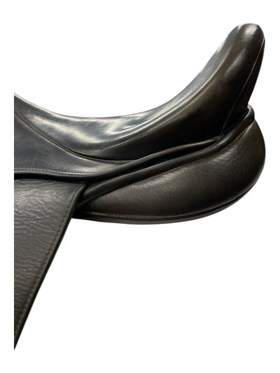 M Toulouse Aachen DR Saddle - Black - 18" / Wide - USED