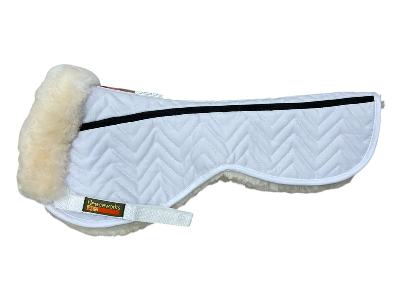 Fleeceworks Classic 1/2 Pad *NWT* - White - 19" Spine - USED