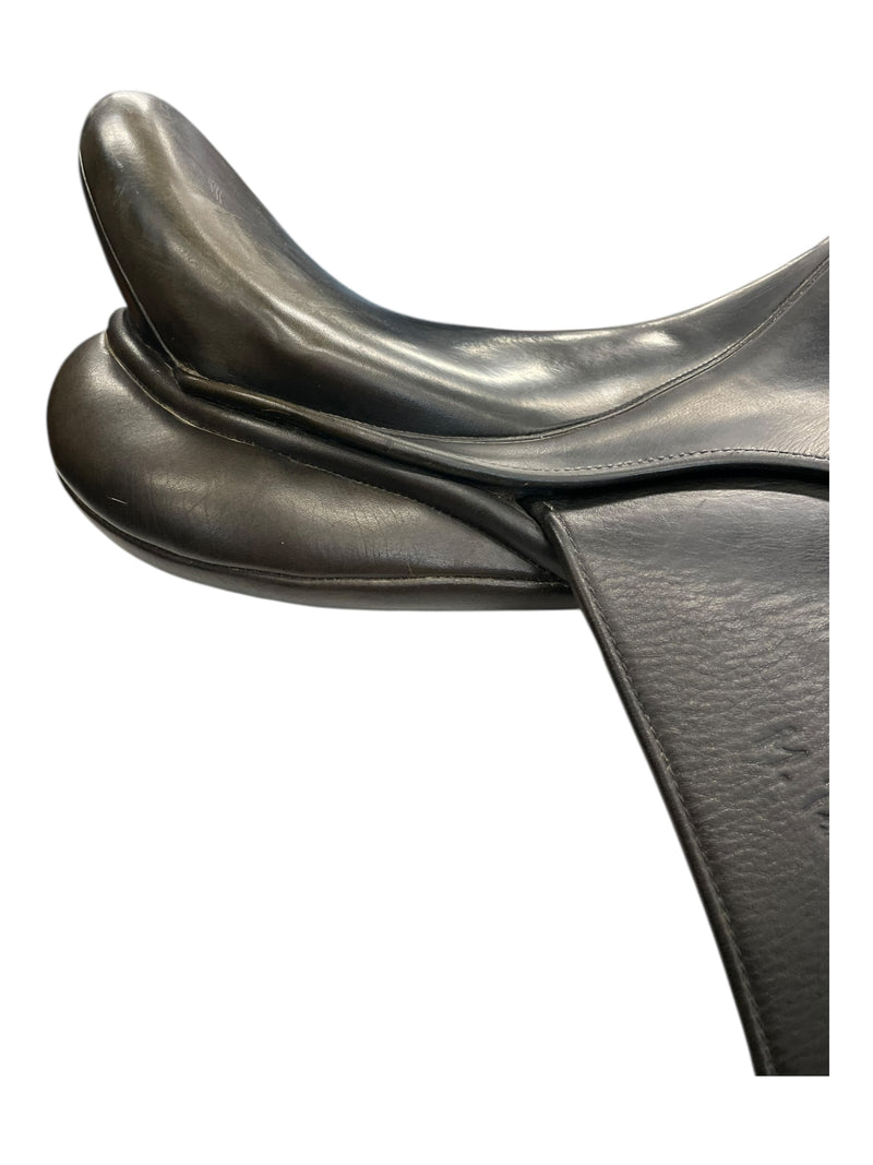M Toulouse Aachen DR Saddle - Black - 18" / Wide - USED