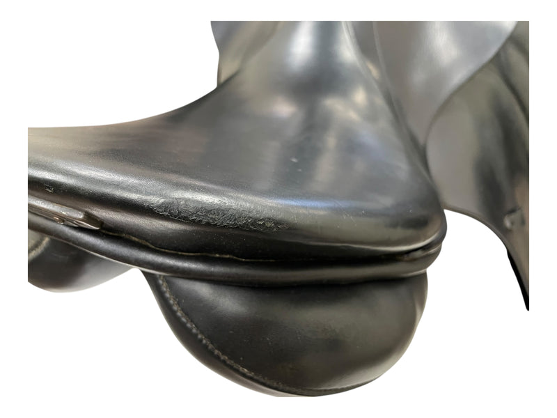 2002 Stubben Roxane DR Saddle - Black - 17.5" / 32 Tree (Wide) - USED