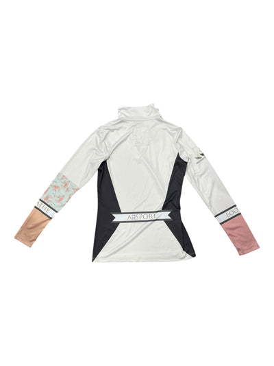 Shanah Equestrian 1/4 Zip Top - White/Design - S - USED