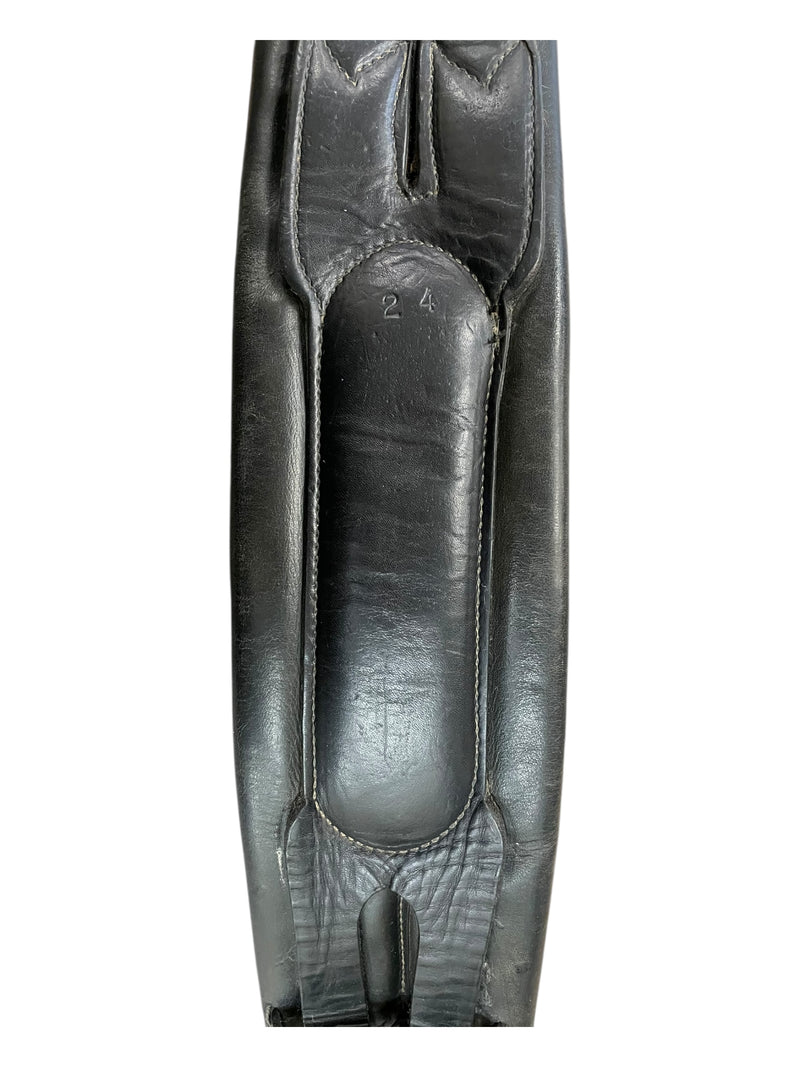 2002 Stubben Roxane DR Saddle - Black - 17.5" / 32 Tree (Wide) - USED