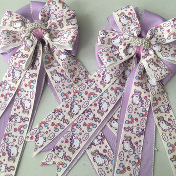 My Barn Child Show Bows