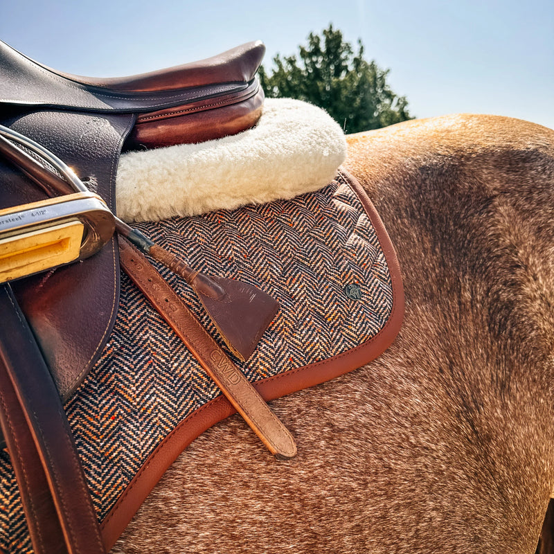 Sixteen Cypress Close Contact Pad - Herringbone Cognac
