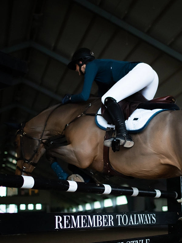 Equestrian Stockholm White/Blue Meadow Saddle Pad