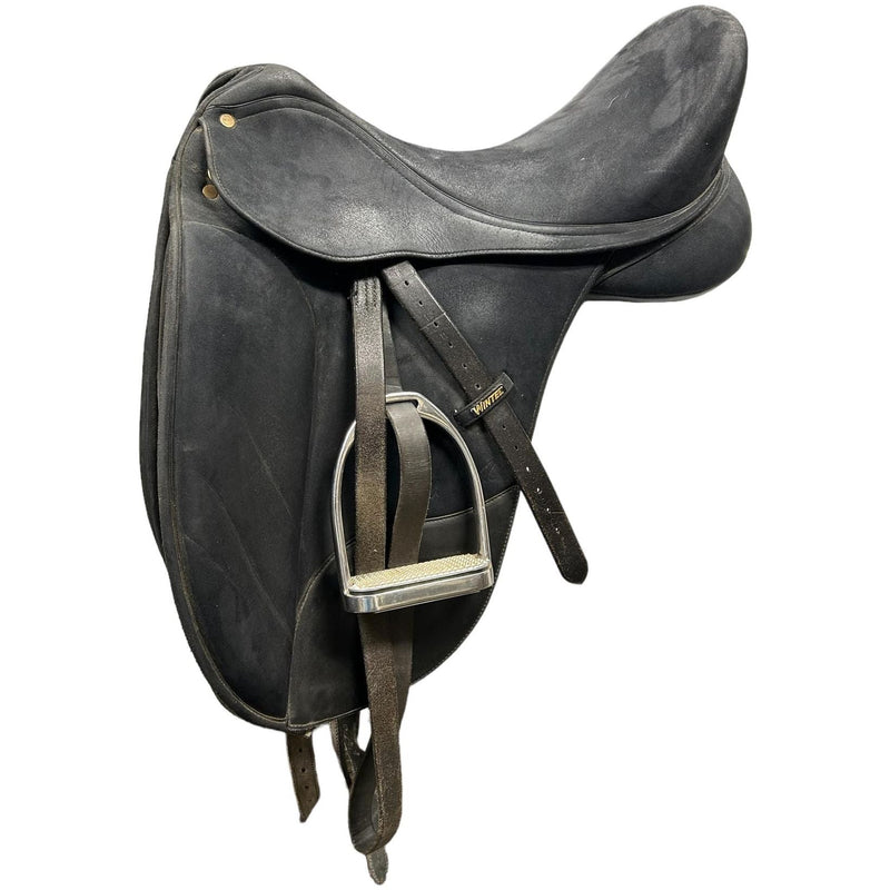 Wintec Isabell Dressage Saddle - 17.5"/Adjustable Gullet - USED