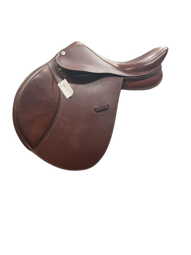 Pinnacle Close Contact Saddle - Brown - 16" Seat/4 1/4" Tree - USED
