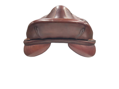 Pinnacle Close Contact Saddle - Brown - 16" Seat/4 1/4" Tree - USED