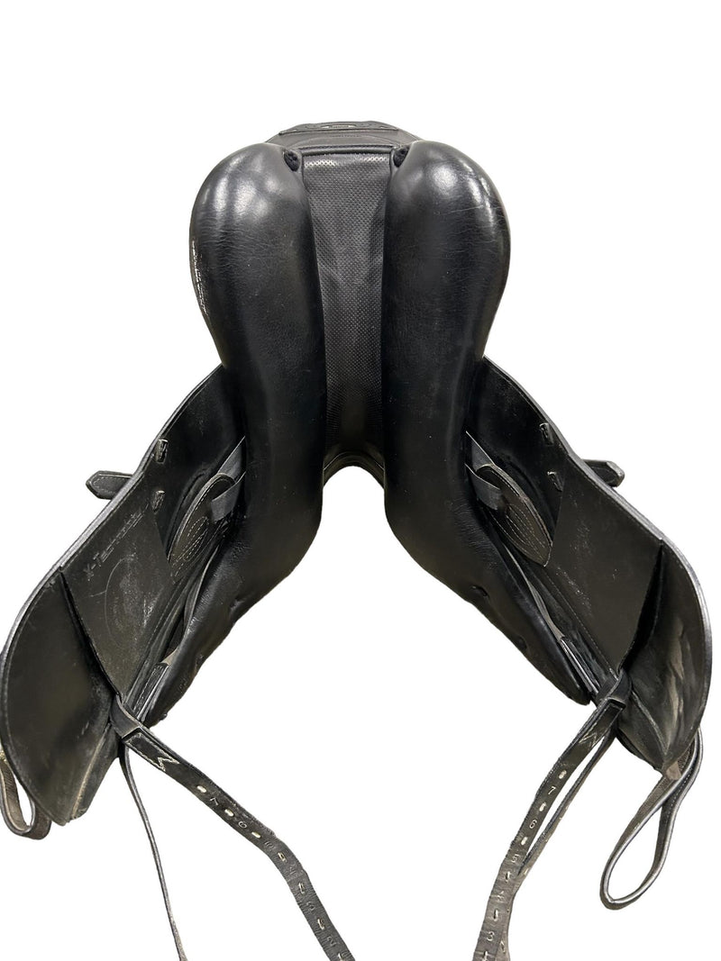 Prestige X-Helen K Saddle - Black - 17" Seat/33cm tree - USED
