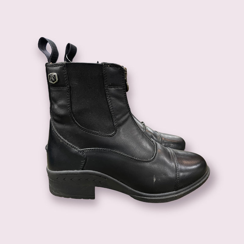 Ovation paddock boots - black - size 7 - USED