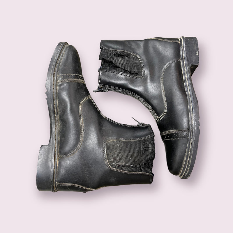 Tuffrider paddock boots - black size 5 - USED