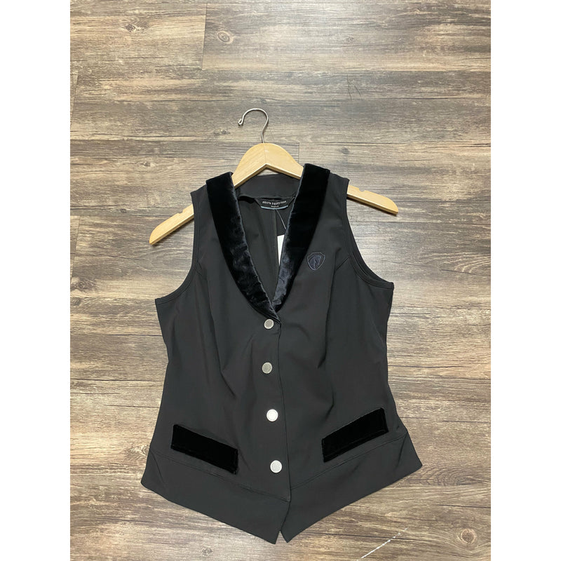 Arista Modern Show Vest - Black