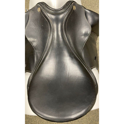 Warendorf Dressage Saddle, Black - 17.5 Seat/4.25 Tree dot to dot