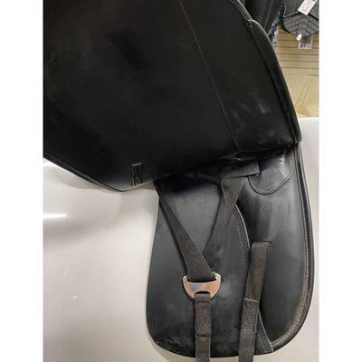 Warendorf Dressage Saddle, Black - 17.5 Seat/4.25 Tree dot to dot