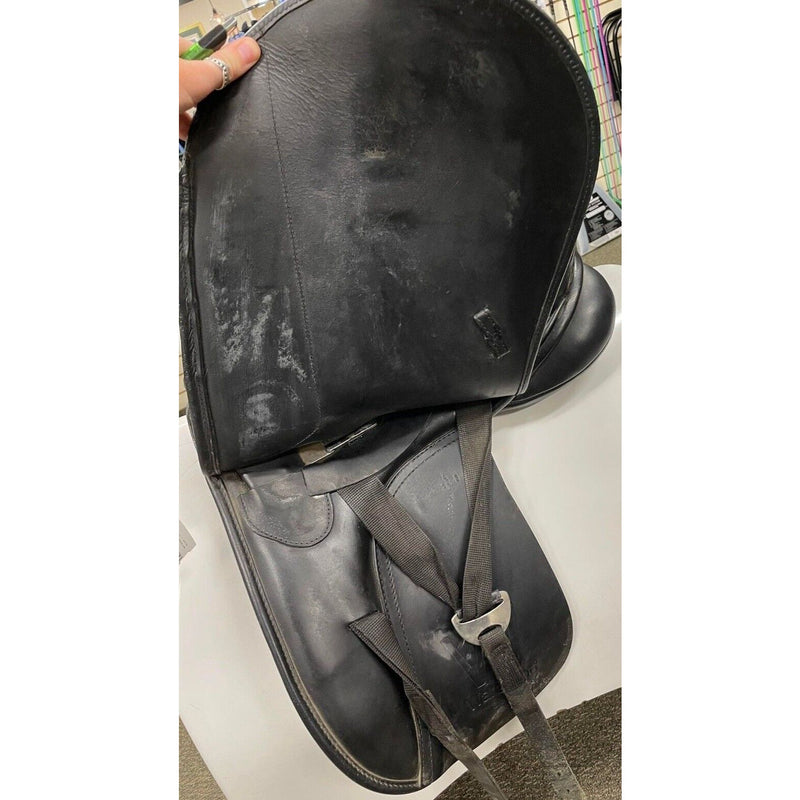 Warendorf Dressage Saddle, Black - 17.5 Seat/4.25 Tree dot to dot